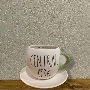 New Rae Dunn “Friends” Central Perk teacup & saucer